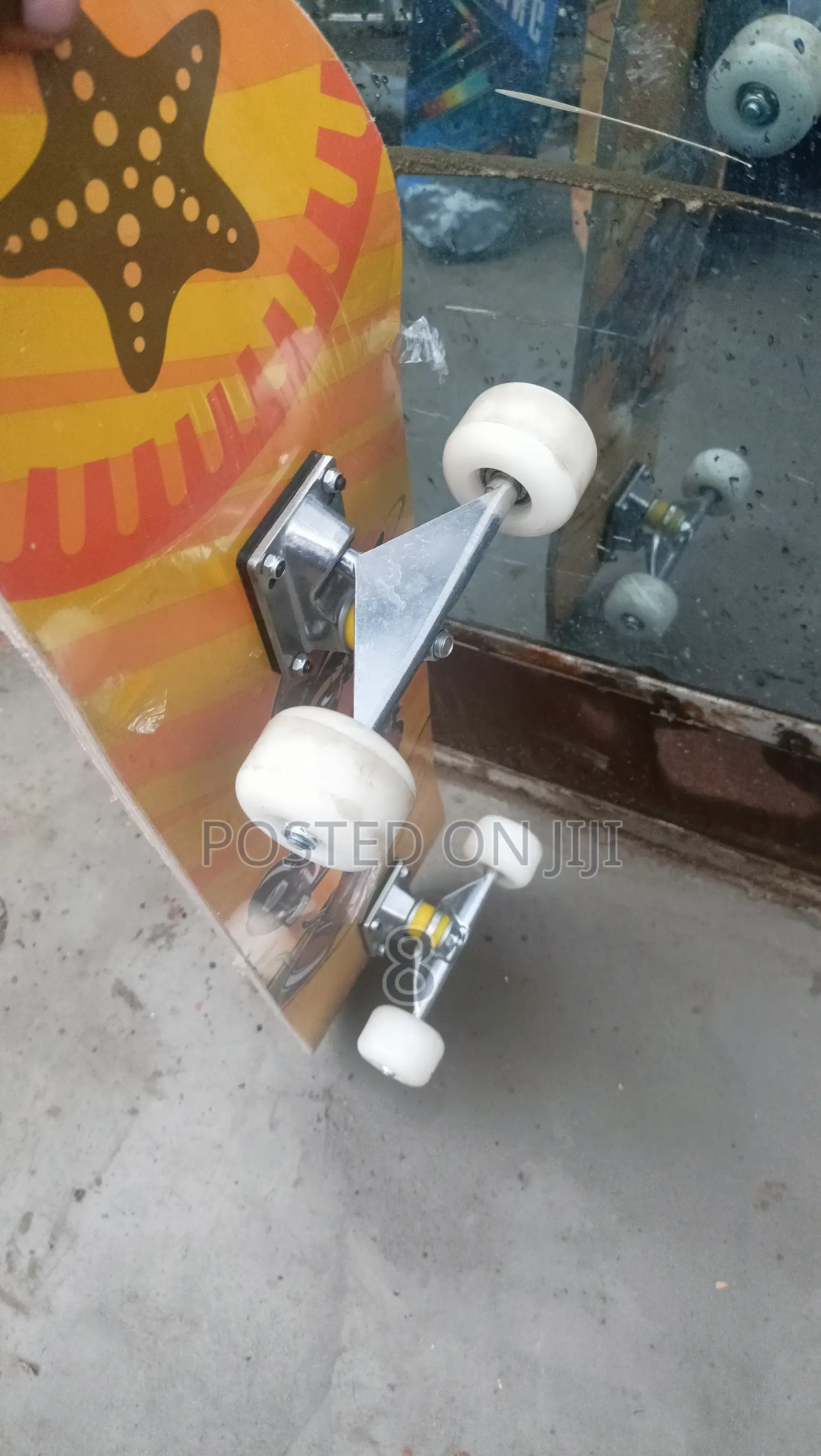 High-Quality Skateboard – Designed for Adult Riders
