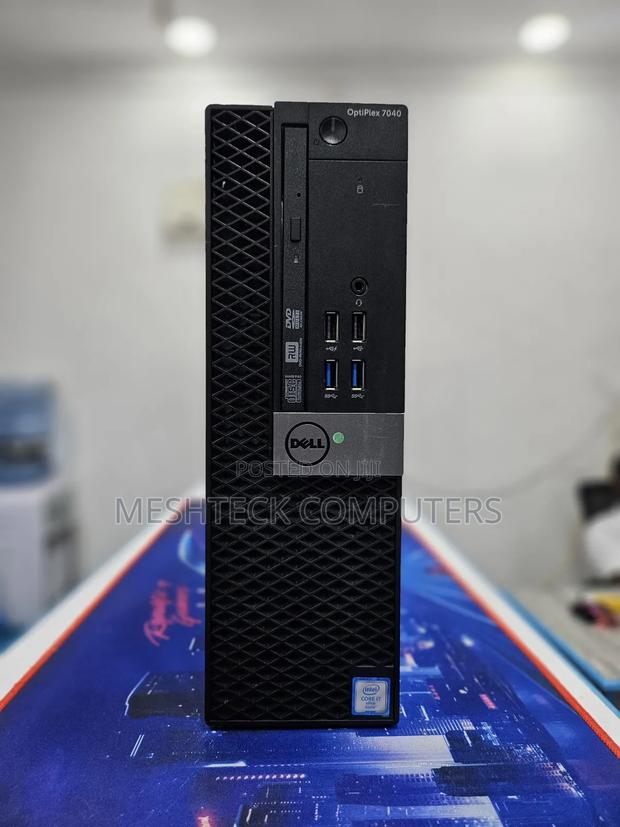 Desktop Computer Dell OptiPlex 7040 16GB Intel Core I7 SSD 256GB - main view