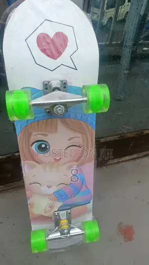 Adult Skateboard – Strong Deck With Premium Wheels