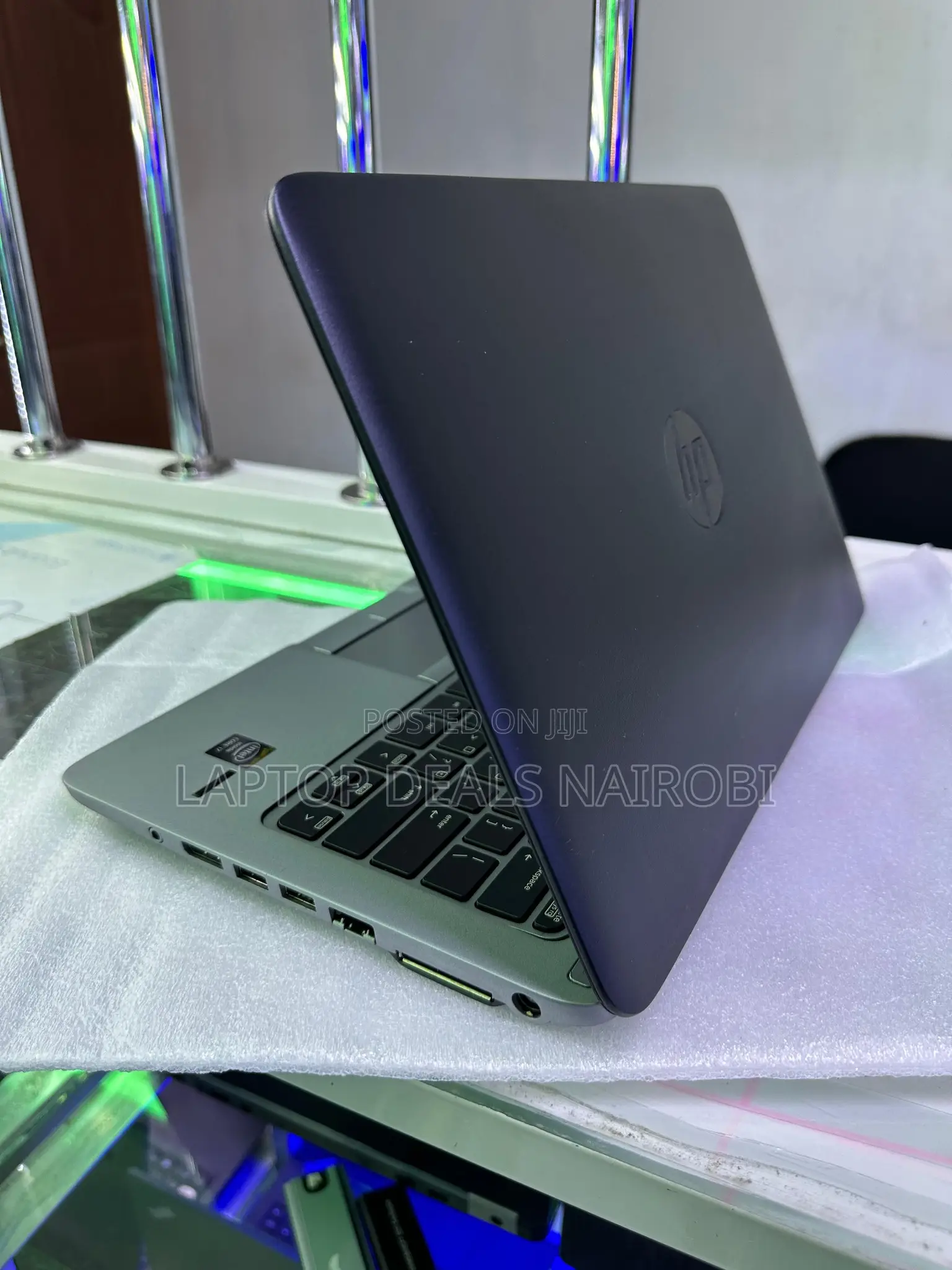 Laptop HP EliteBook 820 G1 8GB Intel Core I7 SSD 256GB
