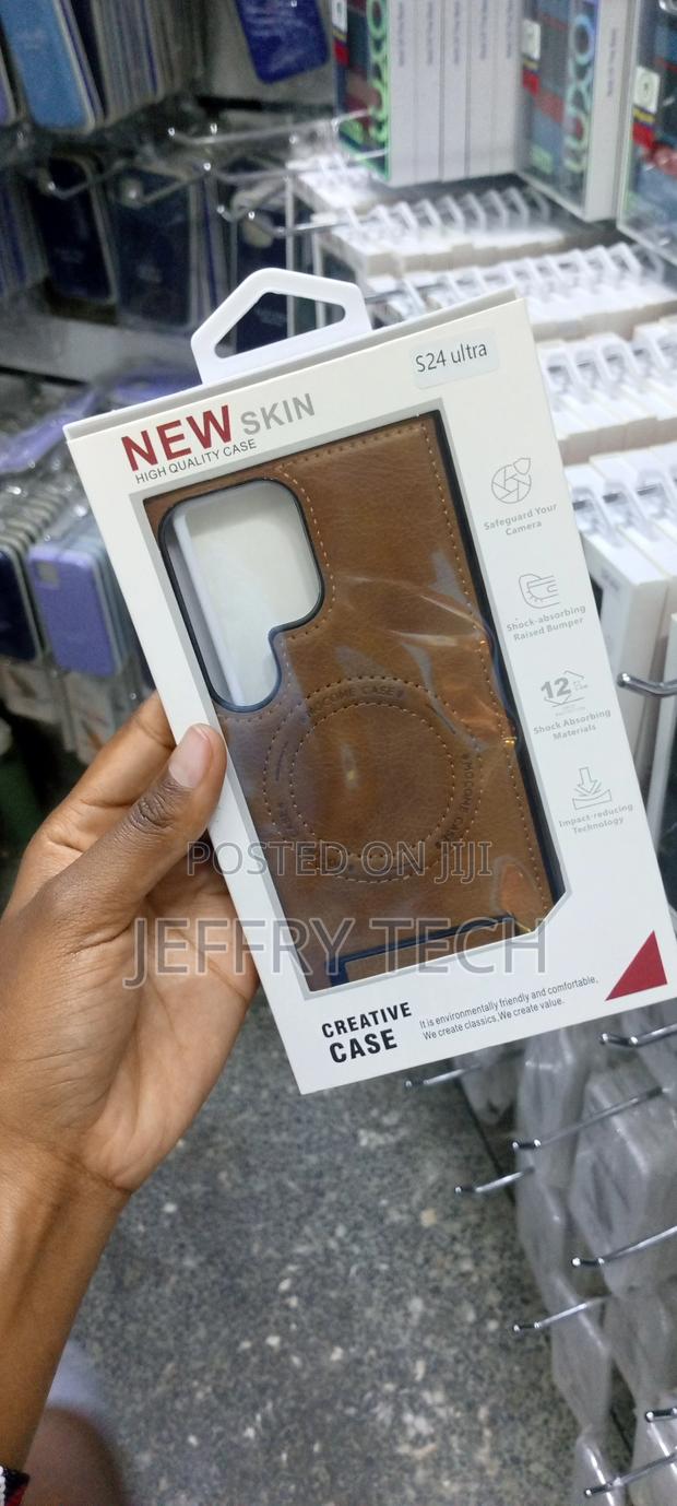 Samsung Galaxy S24 Ultra Case Leather Magsafe With Stand
