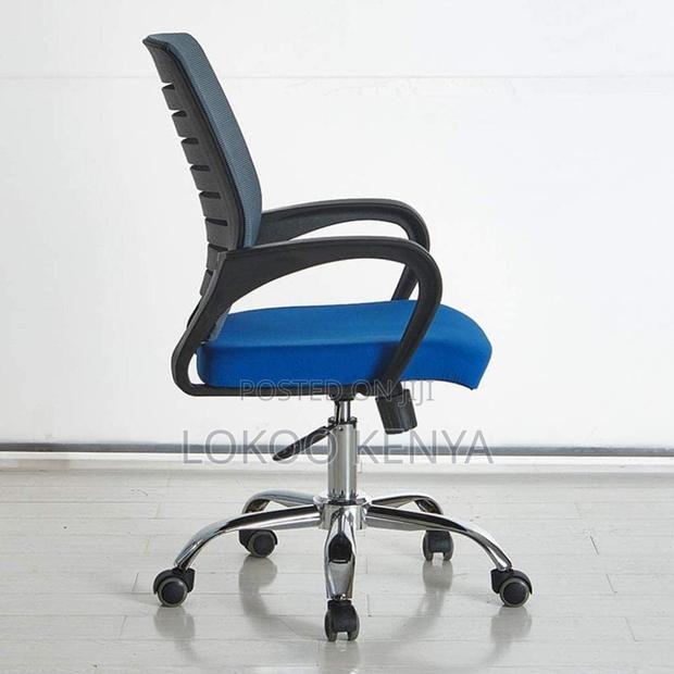 Office Chair: Medium Back Blue Swivel Office Chair