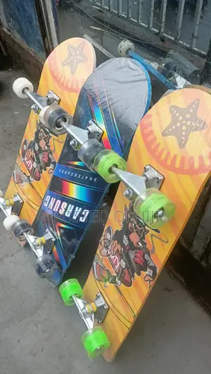 All-Terrain Adult Skateboard – Smooth Ride Anywhere