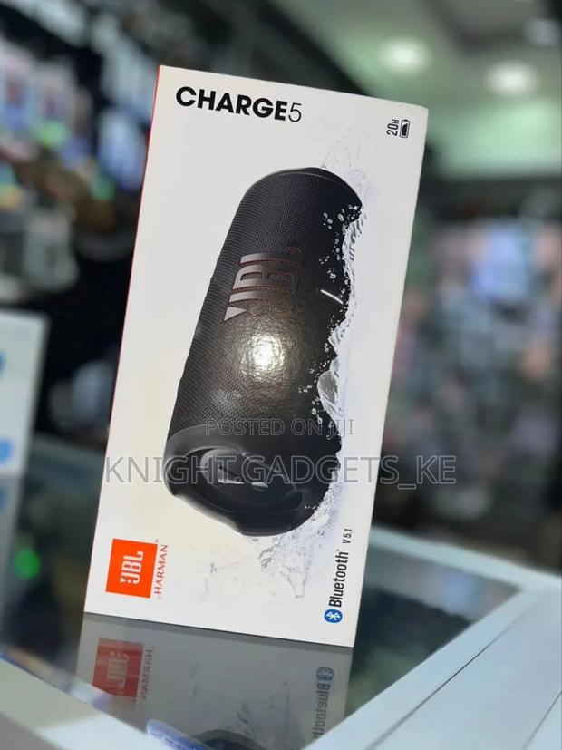 JBL by Harman Charge 5 Speaker - main view