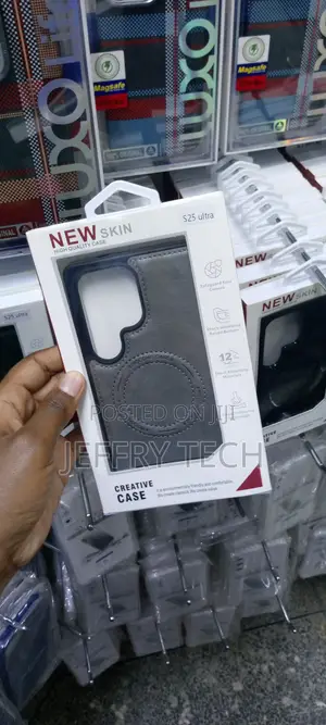 Samsung Galaxy S25 Ultra Case Leather Magsafe and Stand Gray
