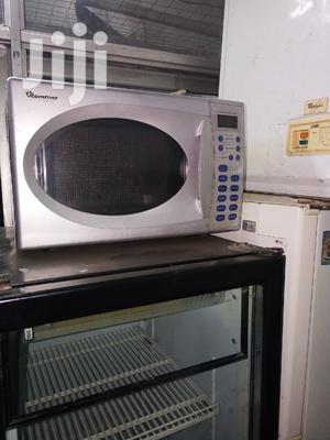 Microwave Oven
