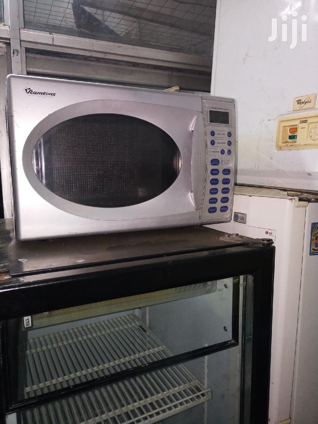 Microwave Oven