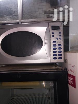 Microwave Oven