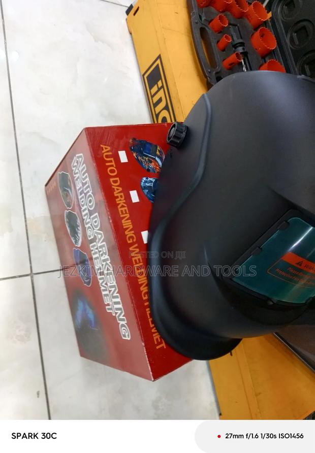 Welding Helmets Auto Darkening - thumbnail 2