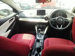 Mazda Demio 2018 Off white