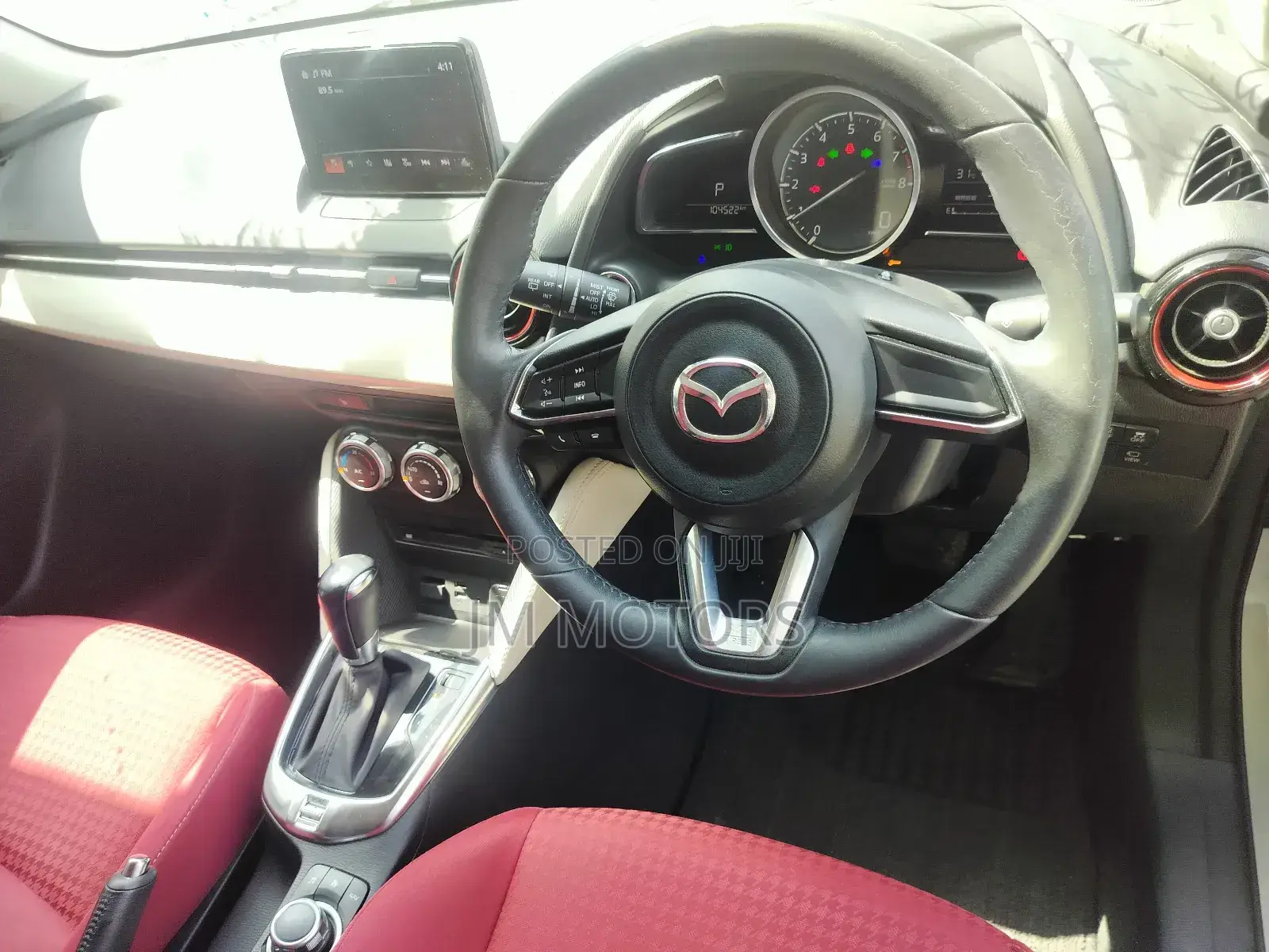 Mazda Demio 2018 Off white