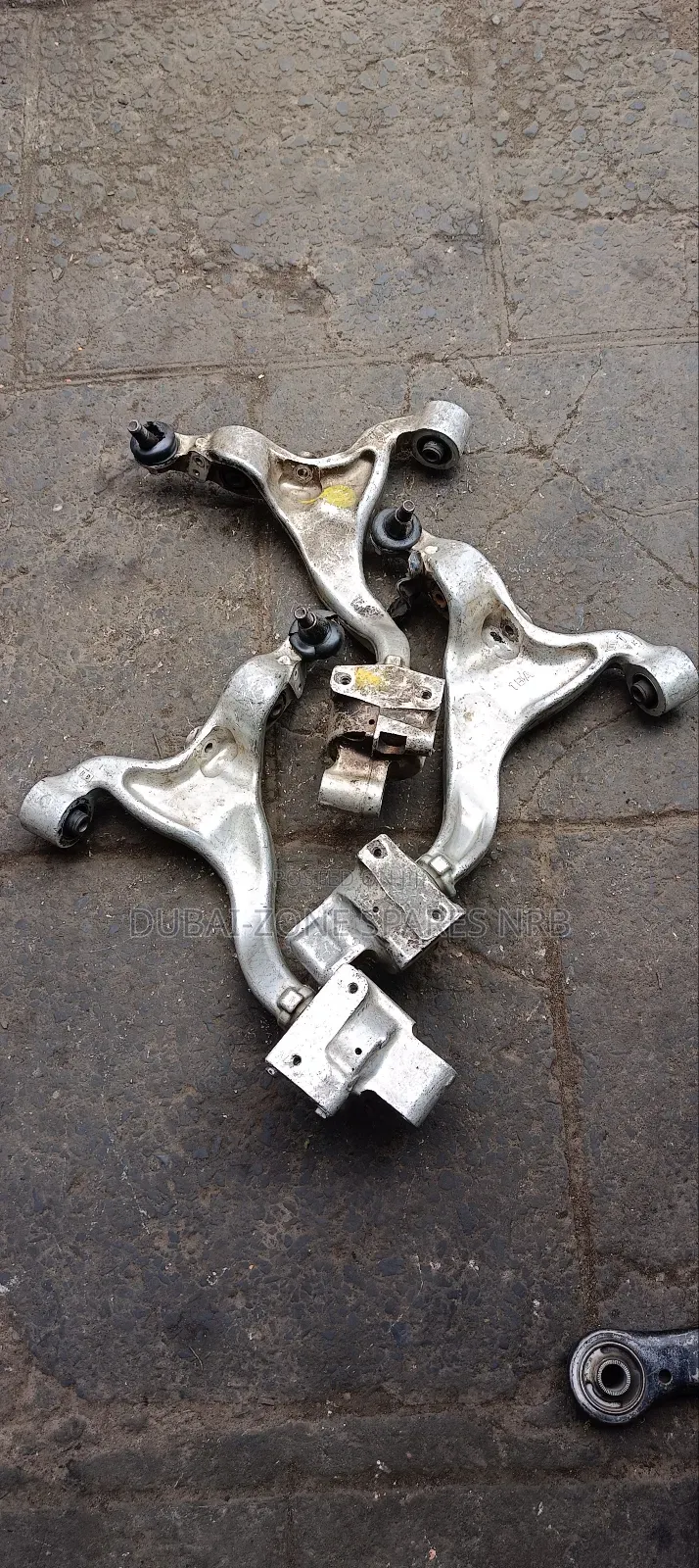 Control Arms Nissan Fuga,Skyline 2 4wd