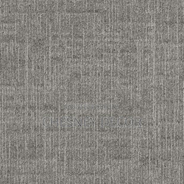 Subtle Texture Tilecarpet