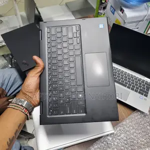 Laptop Dell Latitude 3390 8GB Intel Core i5 SSD 256GB