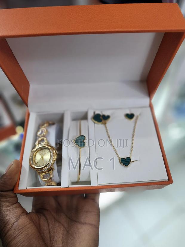 Valentine Gift Sets for Ladies - thumbnail 3