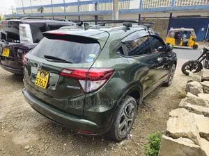 Honda Vezel 2016 Green