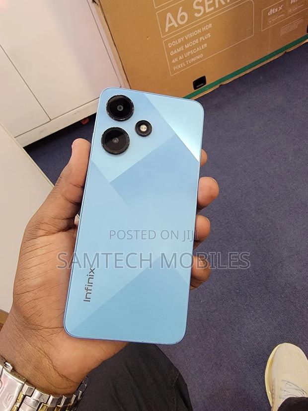 Infinix Hot 30i 128 GB Blue - thumbnail 5