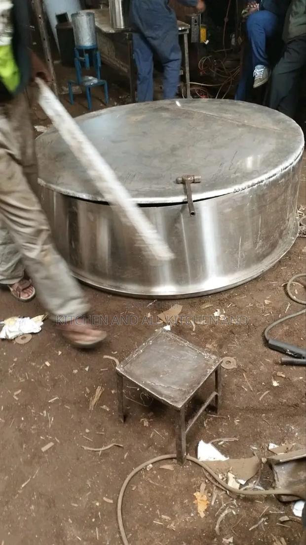 Stainless Steel Sufuria 200 LTRS