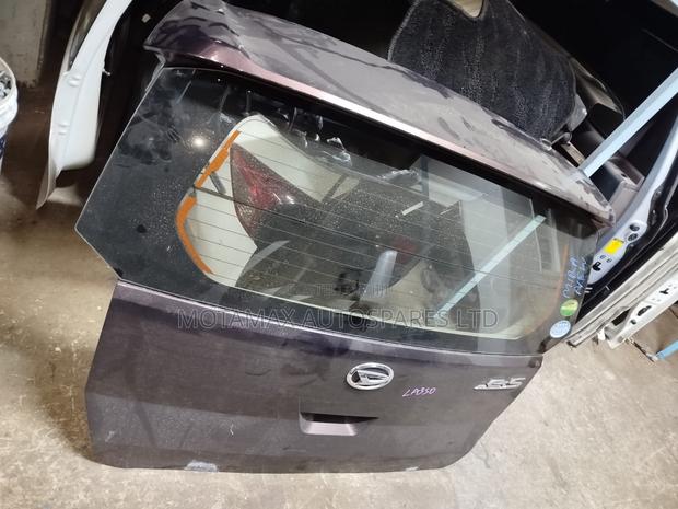 Mira Tailgate/Boot La350s - main view