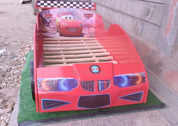 Red Mc Queen Car Bed for Kids - thumbnail 3