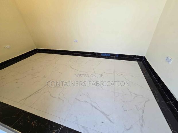 40FT Health Facility - thumbnail 4