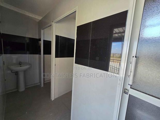 40FT Health Facility - thumbnail 7