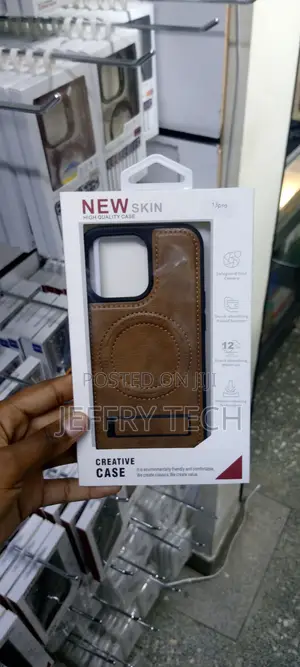 iPhone 13 Pro Case With Stand Luxury Leather Magsafe-Brown