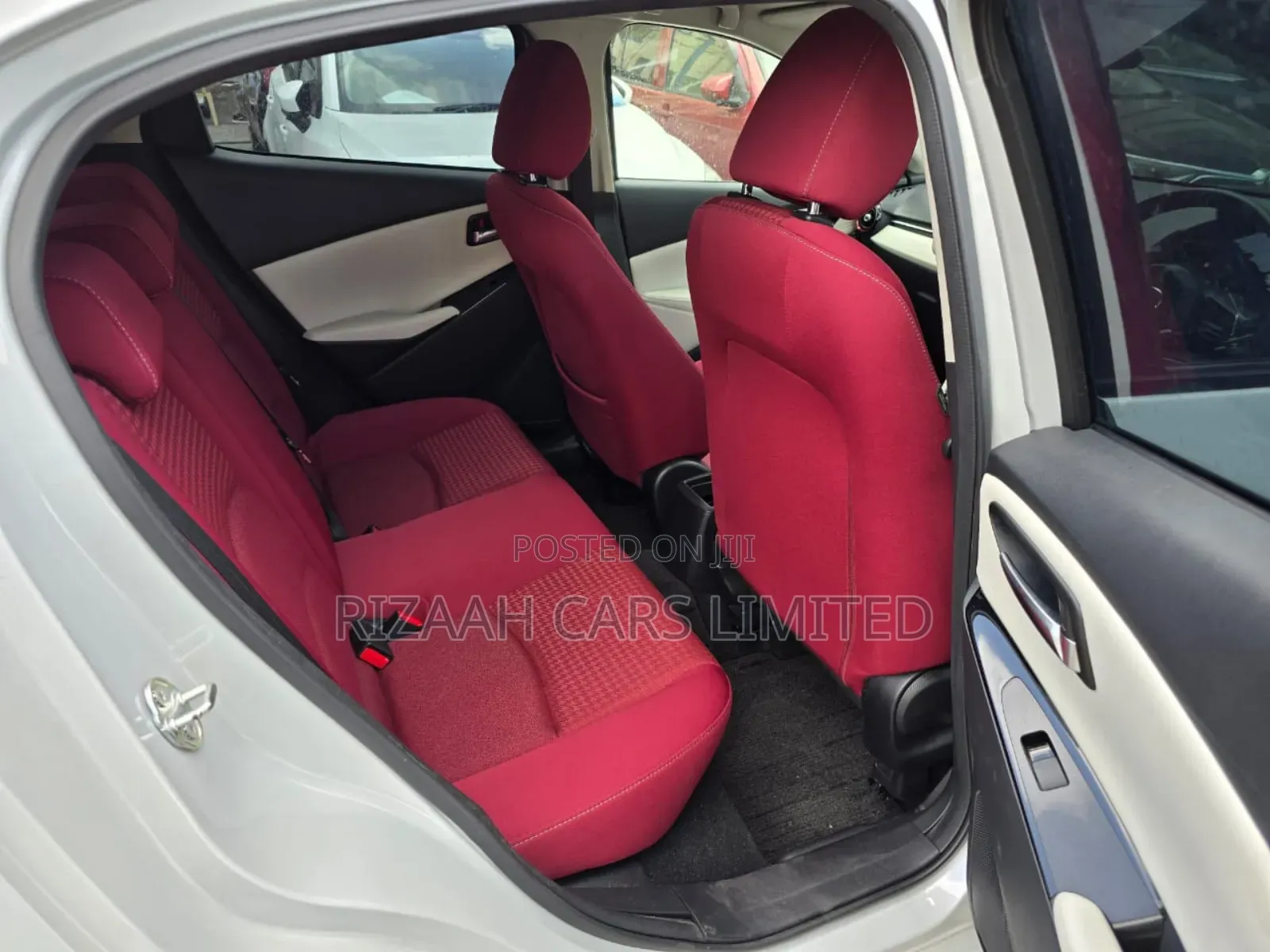 Mazda Demio 2018 Gray