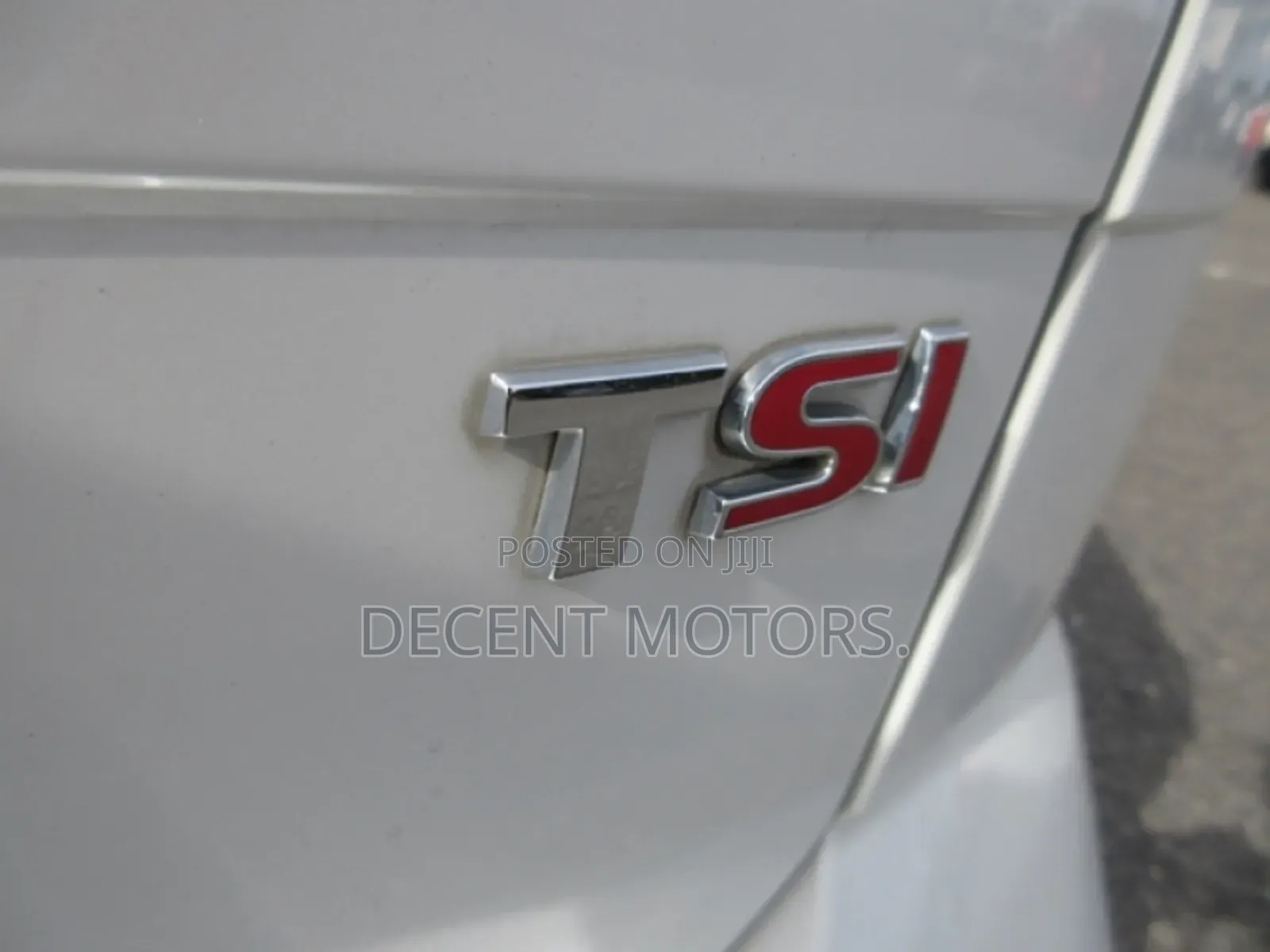 Volkswagen Golf TSI SE FWD 2018 White