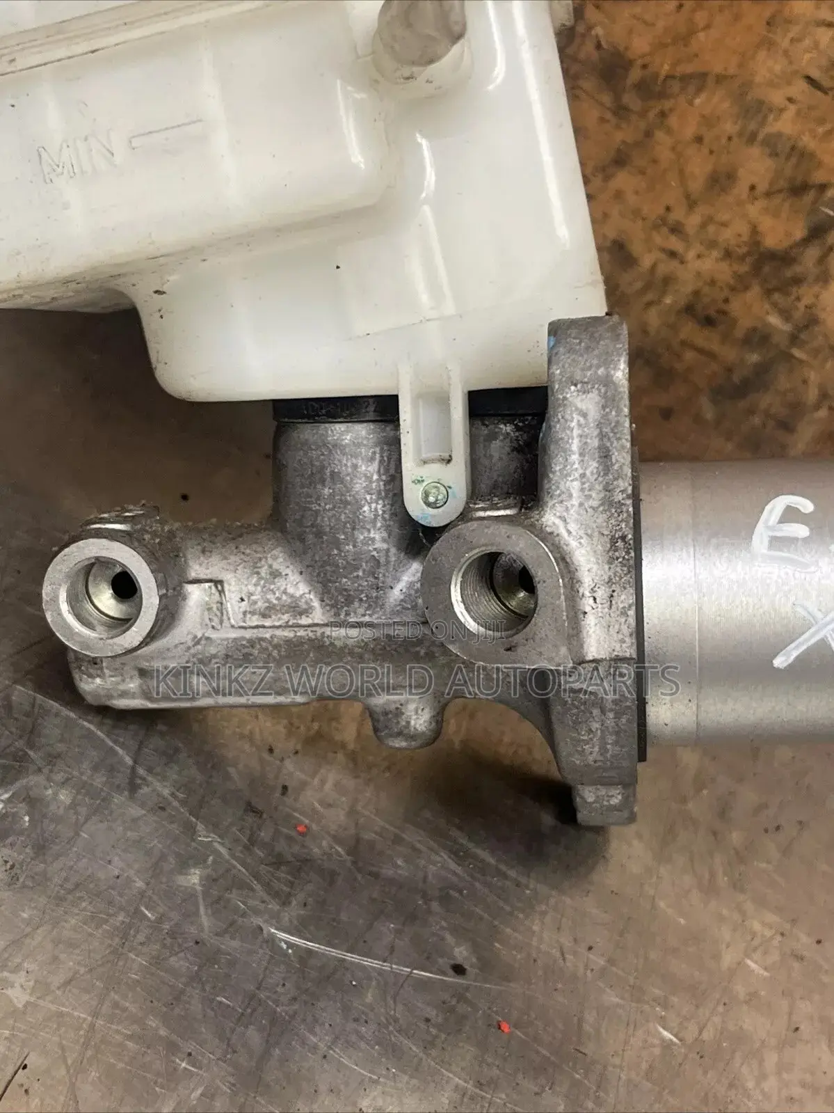 BMW X5 X6 Brake Master Cylinder F15 E70 F16 E71 E