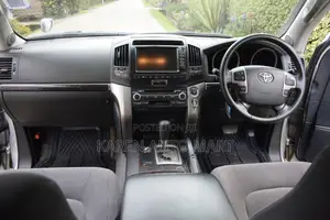 Toyota Land Cruiser 4.5 V8 VXR 2007 Silver