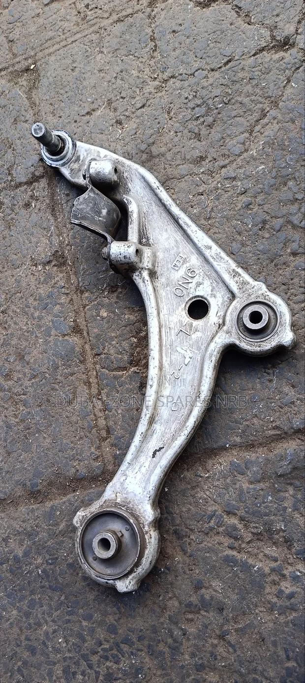 Nissan Murano 2013 Control Arms. - main view