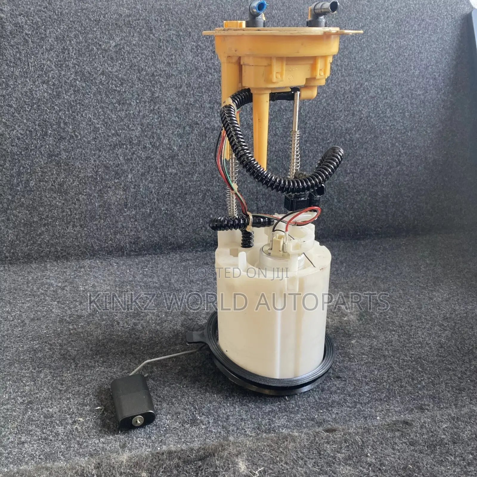 Volkswagen Tiguan 2008 Diesel in Tank Fuel Pump Level Sender