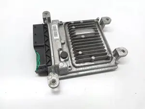 Mercedes-Benz E W212 Engine Control Module ECU A6519003701