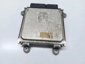 Mercedes-Benz E W212 Engine Control Module ECU A6519003701