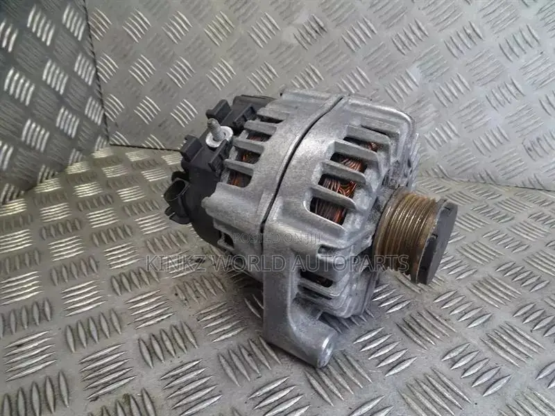 BMW 1 F20 F21 2014 N47 Diesel Alternator Generator 8519890