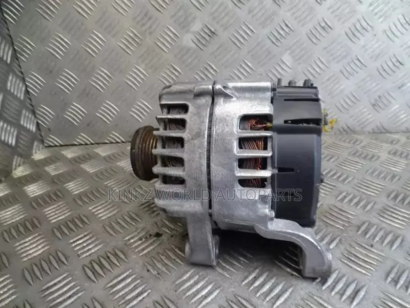 BMW 1 F20 F21 2014 N47 Diesel Alternator Generator 8519890