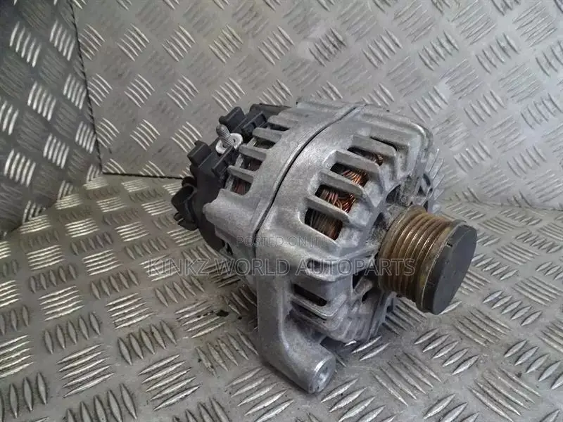 BMW 1 F20 F21 2014 N47 Diesel Alternator Generator 8519890