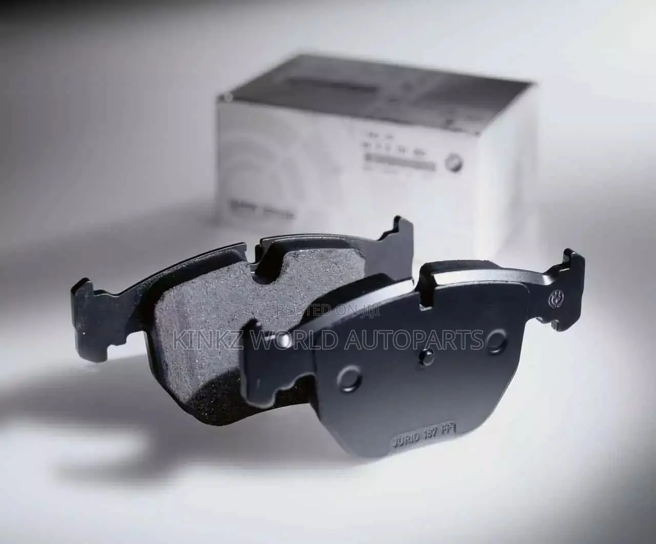 BMW X5 Rear Ceramic Brake Pad Set 34216776937 or 34216768471