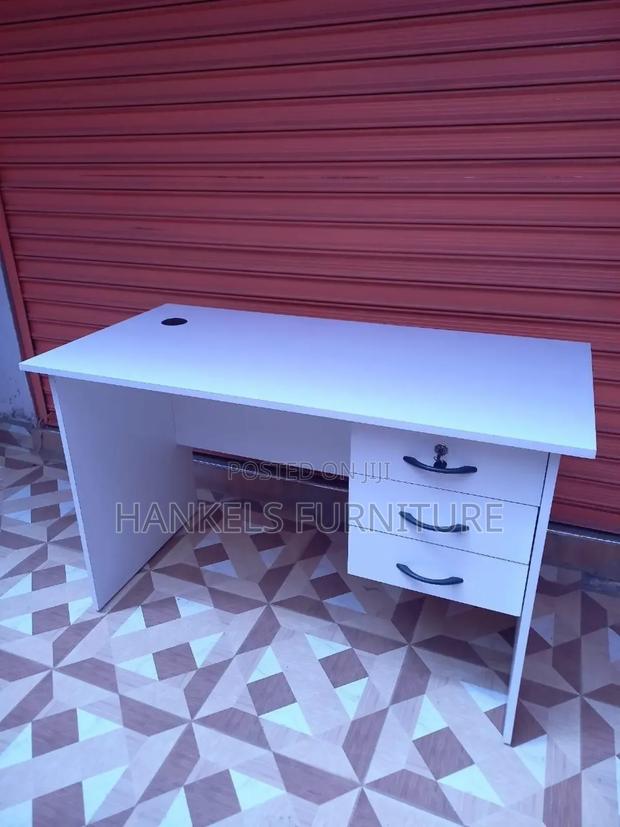 Elegant 1200mm Office Desk