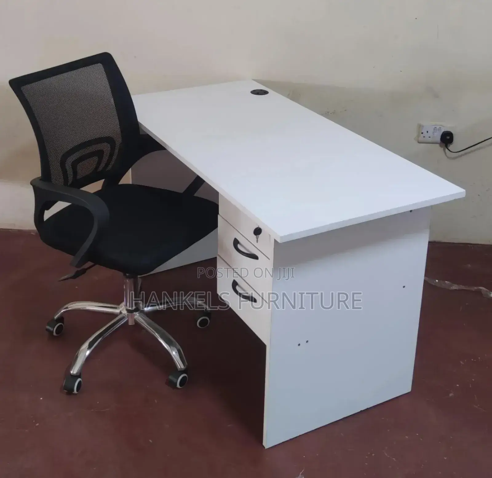 1 Metres Study Desk With Office Chair