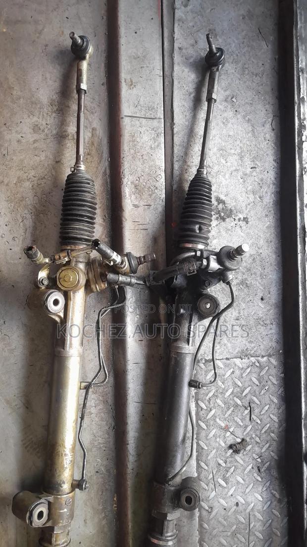 Hilux Vigo 2wd Steering Rack - thumbnail 2