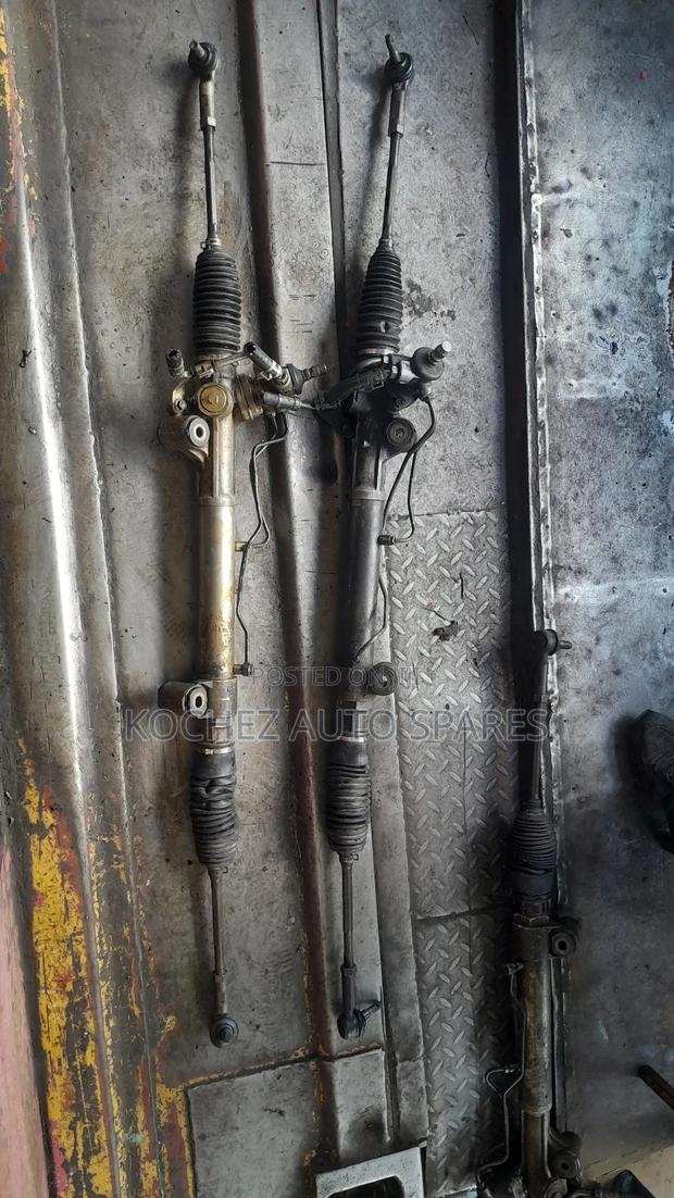 Hilux Vigo 2wd Steering Rack - thumbnail 4