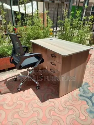 Combo 1m Desk and Chair