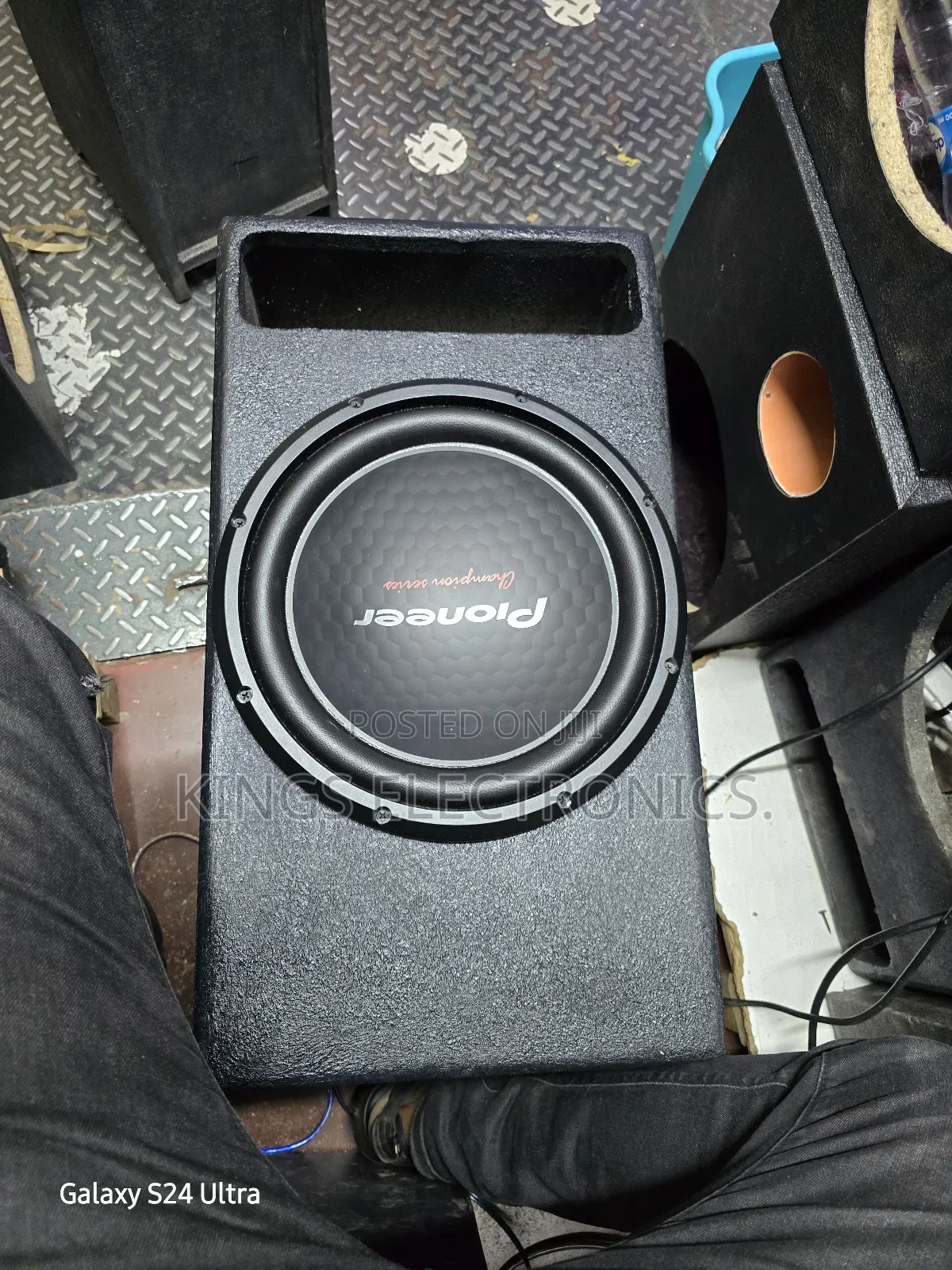Pioneer 1600watts In Sloted Tuned Cabinet With Deep Lows