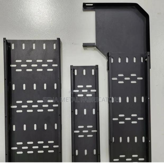 Black Powder Coating Cable Tray With Perforated Holes. - thumbnail 2