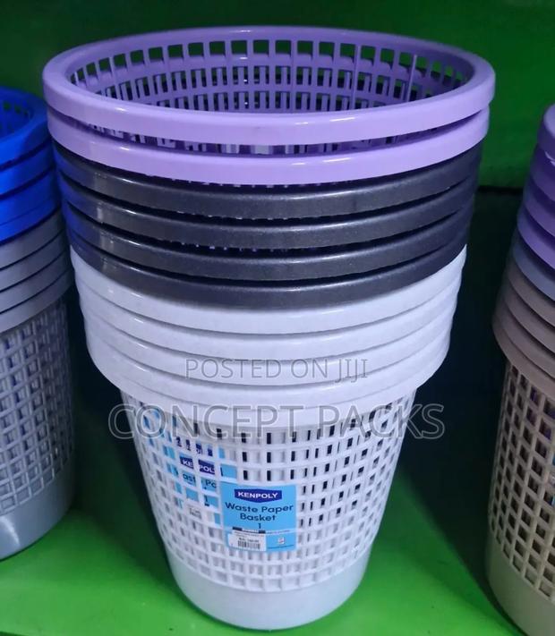 5pcs Small Kitchen Office Plastic Trash Bin - thumbnail 2