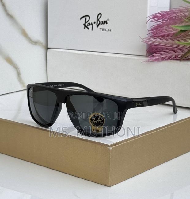 Executive Quality Uv Protection Wayfarers - thumbnail 6