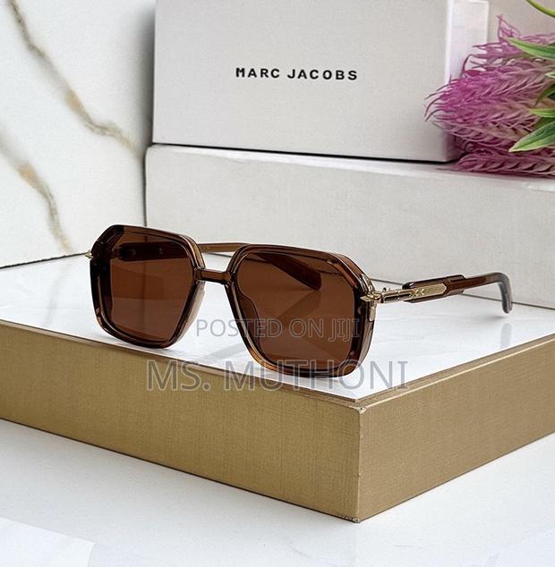 Limited Edition Marc Jacobs - thumbnail 5