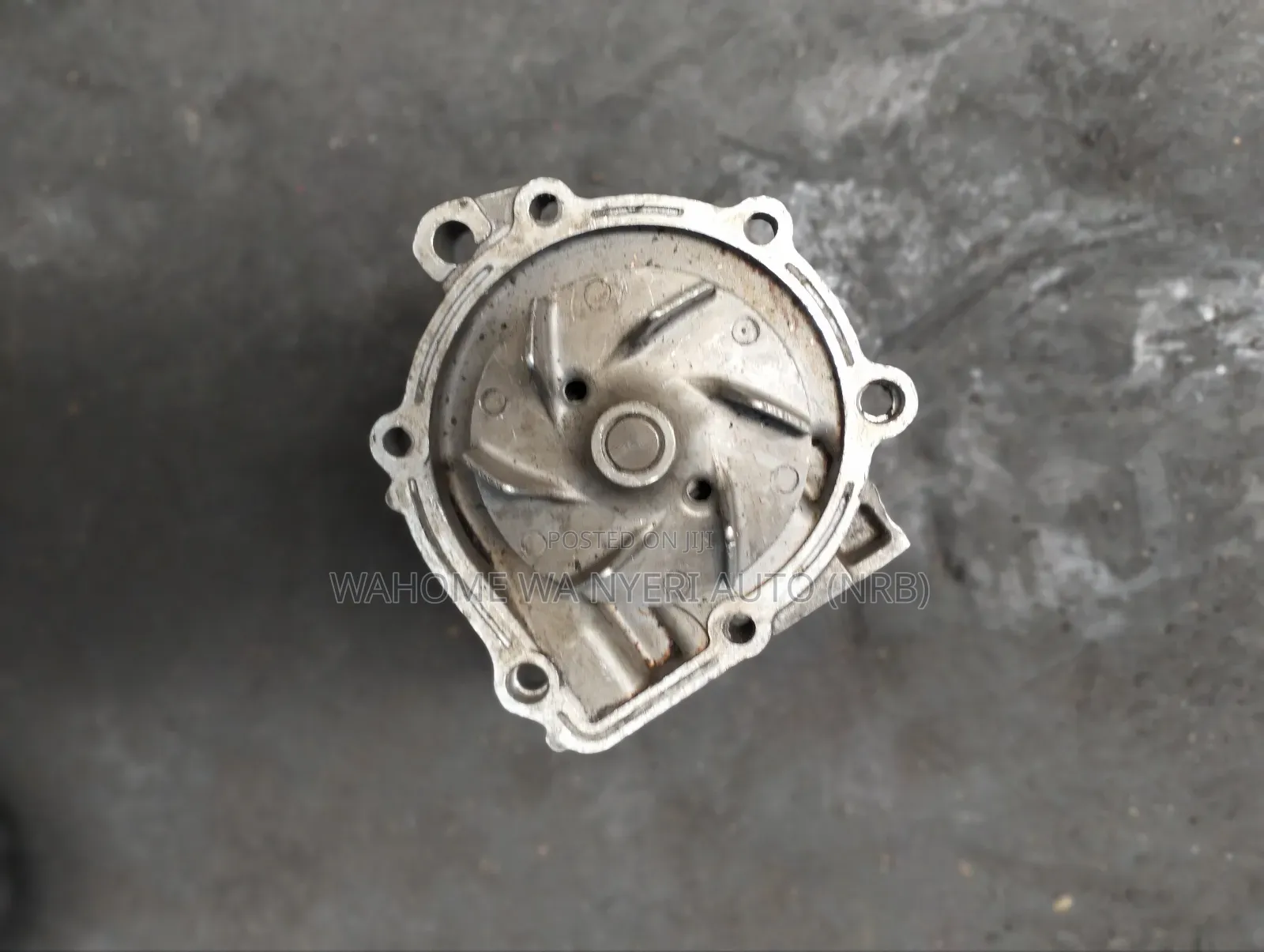 Suzuki Escudo Waterpump